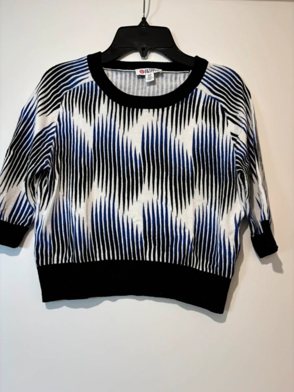 Women's Short Sleeve Knit Crop Sweater Blue White Black Pattern Size S